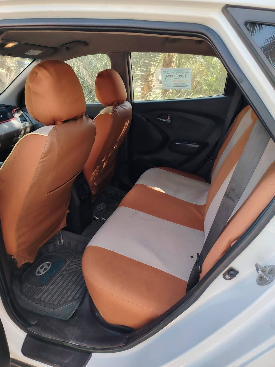 سلام عليكم ورحمة الله وبركاتة توسان 2015 خليجي كفالة عامة السيار  مكينة الفين 
 فول مواصفات السيارة عدة بصمة ول فتحة مكينة او كير كفالة مكينتهة لا مفتوحة ولا تبخير ولا تنقيص سيارة كلش حلوة ماشية  12 12 12  
مكان السيارة الدوانية قضاء الشامية 
سعر 165 او بيهة مجال حك الجية 
للستفسار اكثر اتصل او بيك خير ودللل  
 بي وتساب ***********
***********
