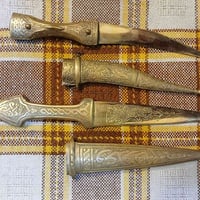 البيع العنوان المحل بغداد المدينه شارع الفلاح حي الاكراد قطاع ١٣ مقابي...