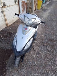 دراجه كامكو للبيع مكاني حي البساتين رقم 07731041522 سعر 850 وبيها مجال