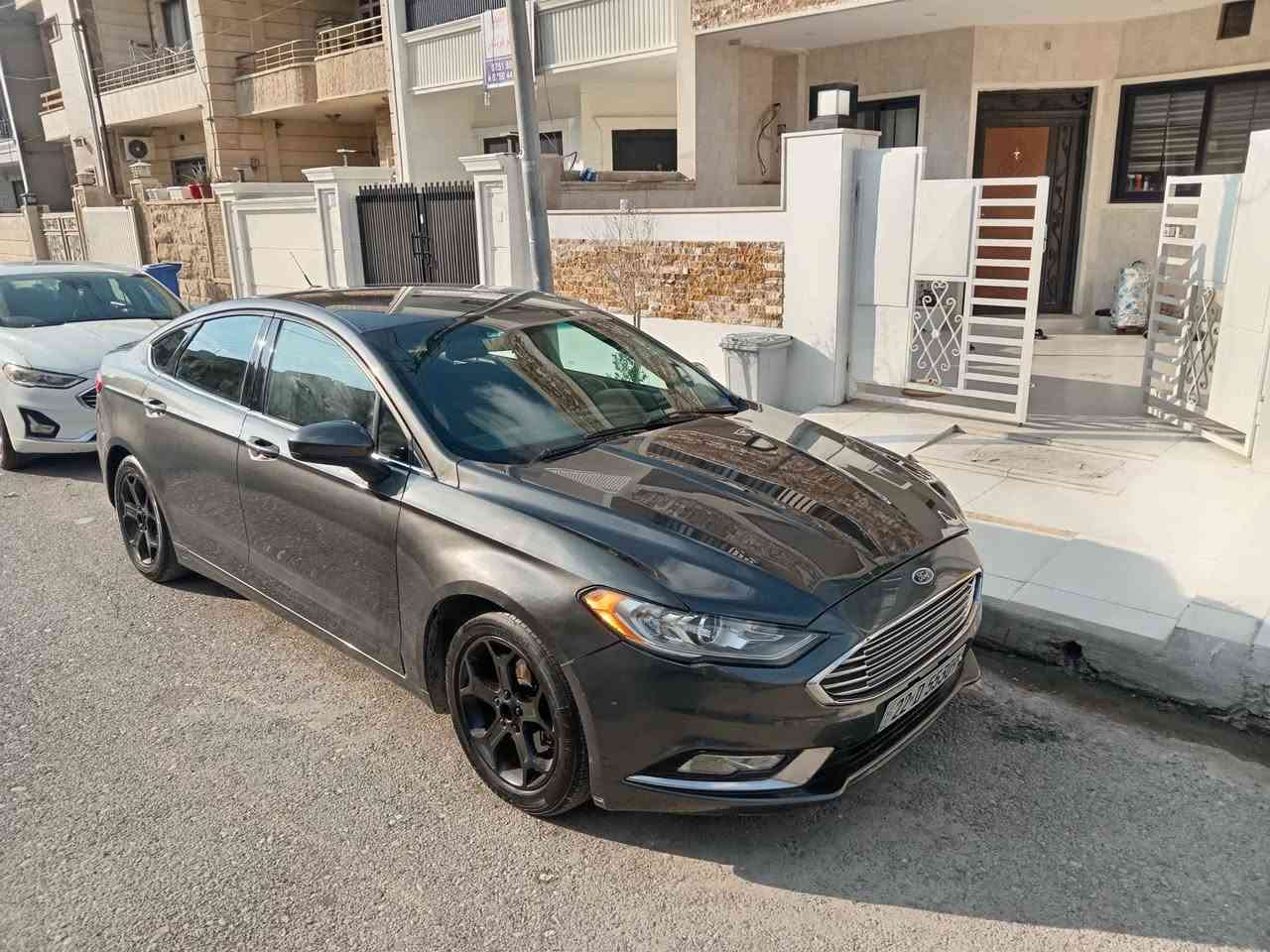 فورد فيوجن *********** موديل ٢٠١٨ مواصفات se  جاملغ ربع بنيد وجاملغ خلفي صبغ  محرك وكير وضع شركة مامفتوح ماشي ٩٩ الف هزة ورقم جديد سنوية ٢٠٢٩ كامرة دوارة شفتات بالستيرن تحكمات جهتين كشنات كهربائي كير ماوس مرايات كهربائي السعر ٩٣ وبيه مجال مكاني اربيل عنكاوة أربيل, العراق
