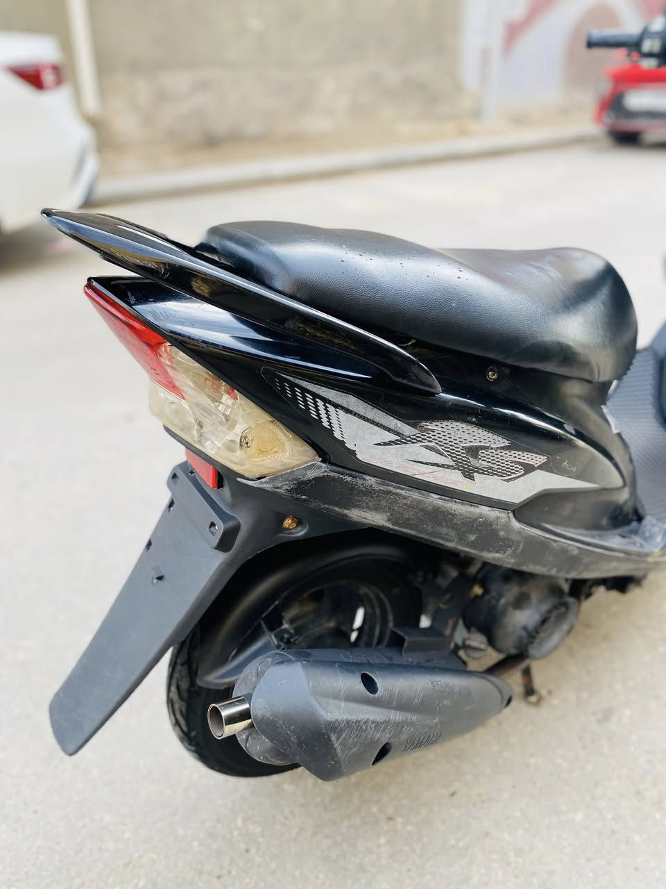 للبيع ماكس عدله دراجه نضيفه
سلف هندر كهربيات كله شغال كفر ختم واحد 
سعره ٦٥٠ وبيه مجال مكان ناصريه مركز 
***********
