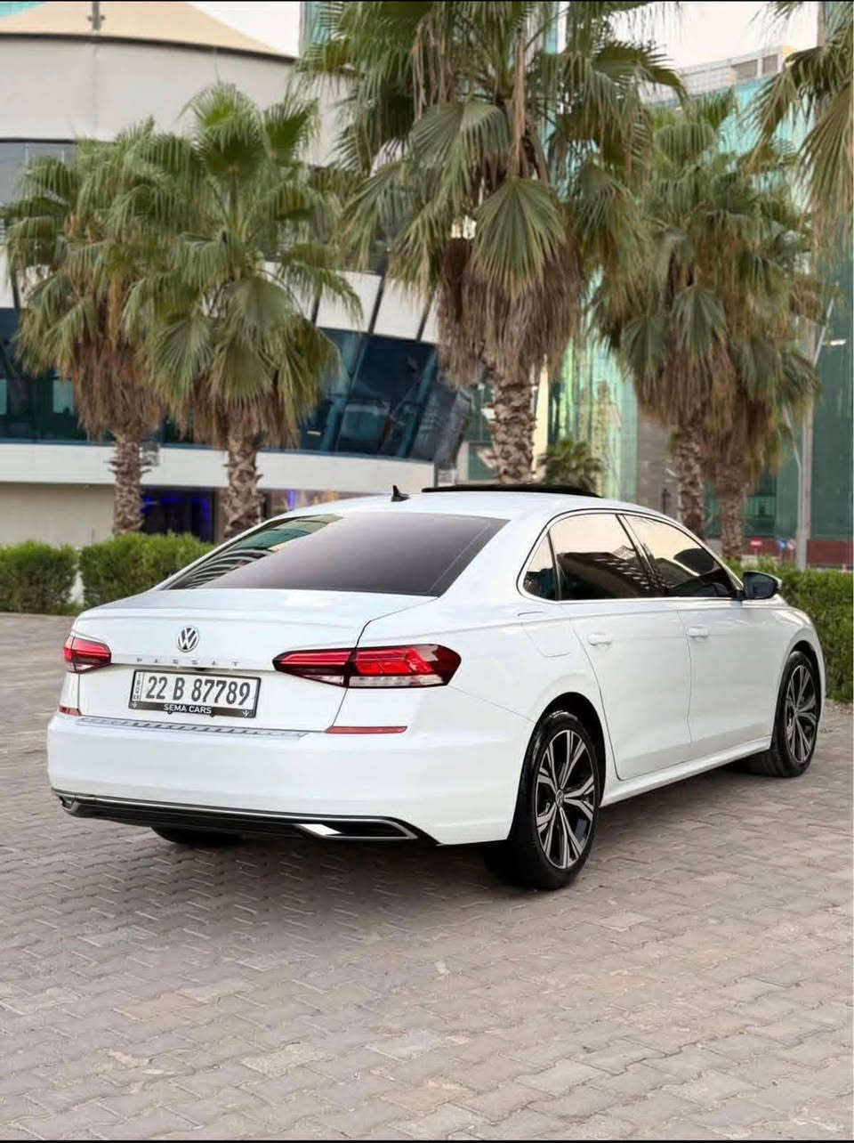 السلام عليكم
PASSATللبييع 
موديل 2021
السياره فول ماشيه 50 مايل 
مواصفات :فتحه ،دخول ذكي ،نقطه عمياء ،تحديد مسار ،تبريد قطعتين
كشنات جلد ،تحكمات استيرن ،تحديد مسار   مكينه 2000تيربو 
المحرك والگير بشرط 
حادثها باب وجاملغ جهت السايق
السعر المطلوب165مع مجال بسيط 
العنوان موصل حي القدس او شقق الحدباء
‭***********
*********** موصل, نينوى
