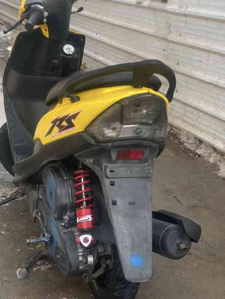 سلام وعليكم دراجه ماكس عدله 120بلاديه كامله وكلشي شغال مكينه ناعمه ونضيف سلف هندر شلعه ومعدل كهربأتياتهـه(نقط دشبول مو شغال) كلهـه كامله دراجه نضيفه  ضفيرتهه بلاديهكلهه(بس دبل لخلفي مو وياهـه عدي لبلادي مالتهه موجود اشدلكيا وطيك دراجه) المكان الدوره السعر (700وبيها مجال). ***********
