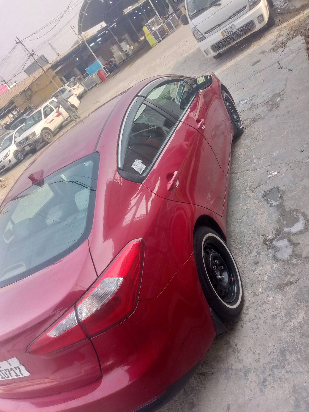 سلام عليكم 

كيا فورتي    لون احمر 

مديل 2016

مكينه دوش 1800.          كير اوتوماتيك AT

حادث وارد امريكي 

مواصفات نص فول 

الداخل لون واحد

رقم بغداد جديد 

تخم تاير خط ابيض 

العنوان بغداد العبيدي شهداء الثالثة 

السعر 112. وبيه مجال للطيبين

***********ه