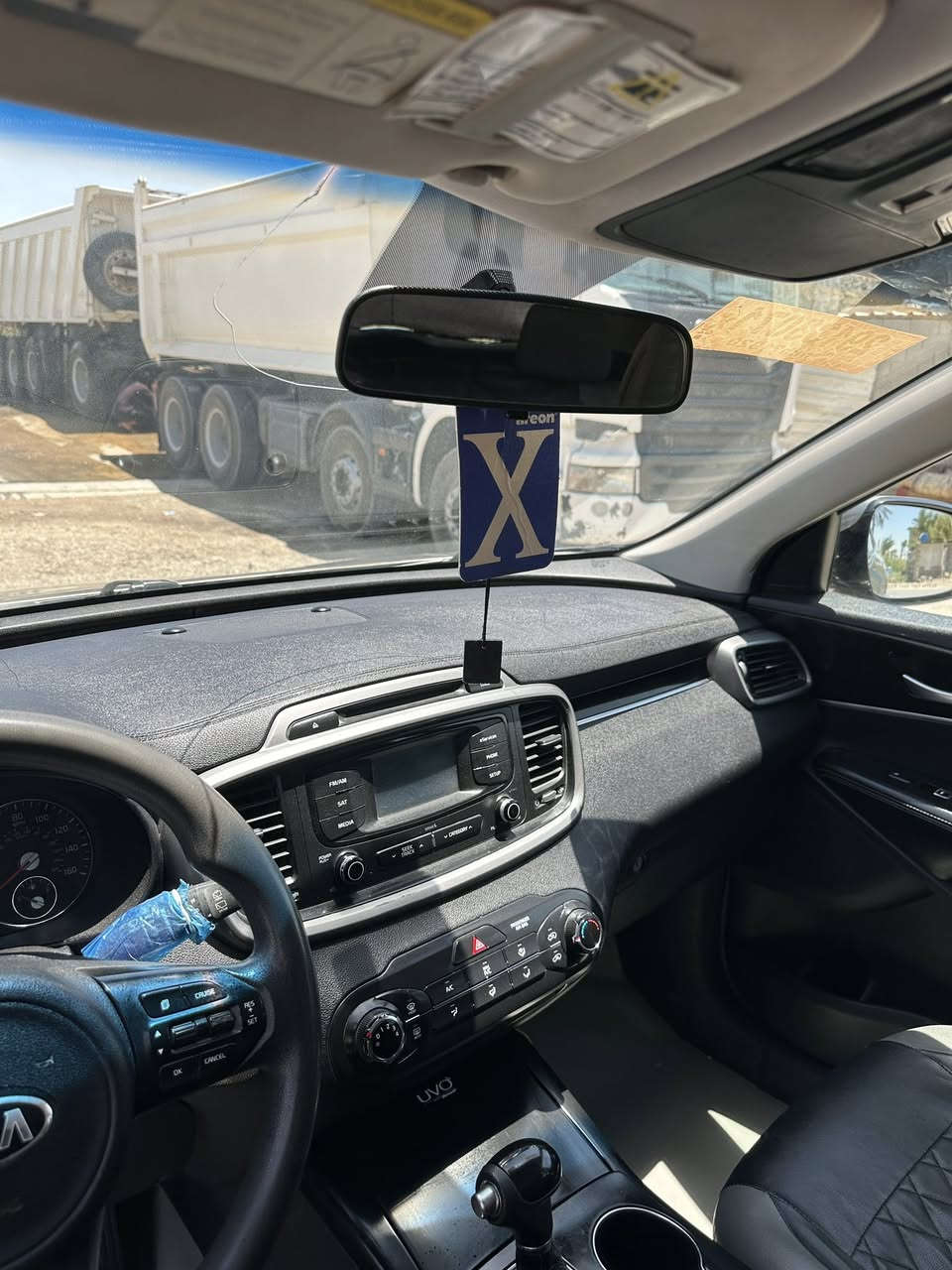 سلام عليكم
سيارة سورنتو 2016
وارد امريكي
اربعه سلندر 2400 جي دي آي
خمسه راكب
تحكم ستيرن جهتين
اشاير بالمري
رقم بغداد بسمي
مكان السيارة بصره قضاء المدينة
السعر 150$
***********
