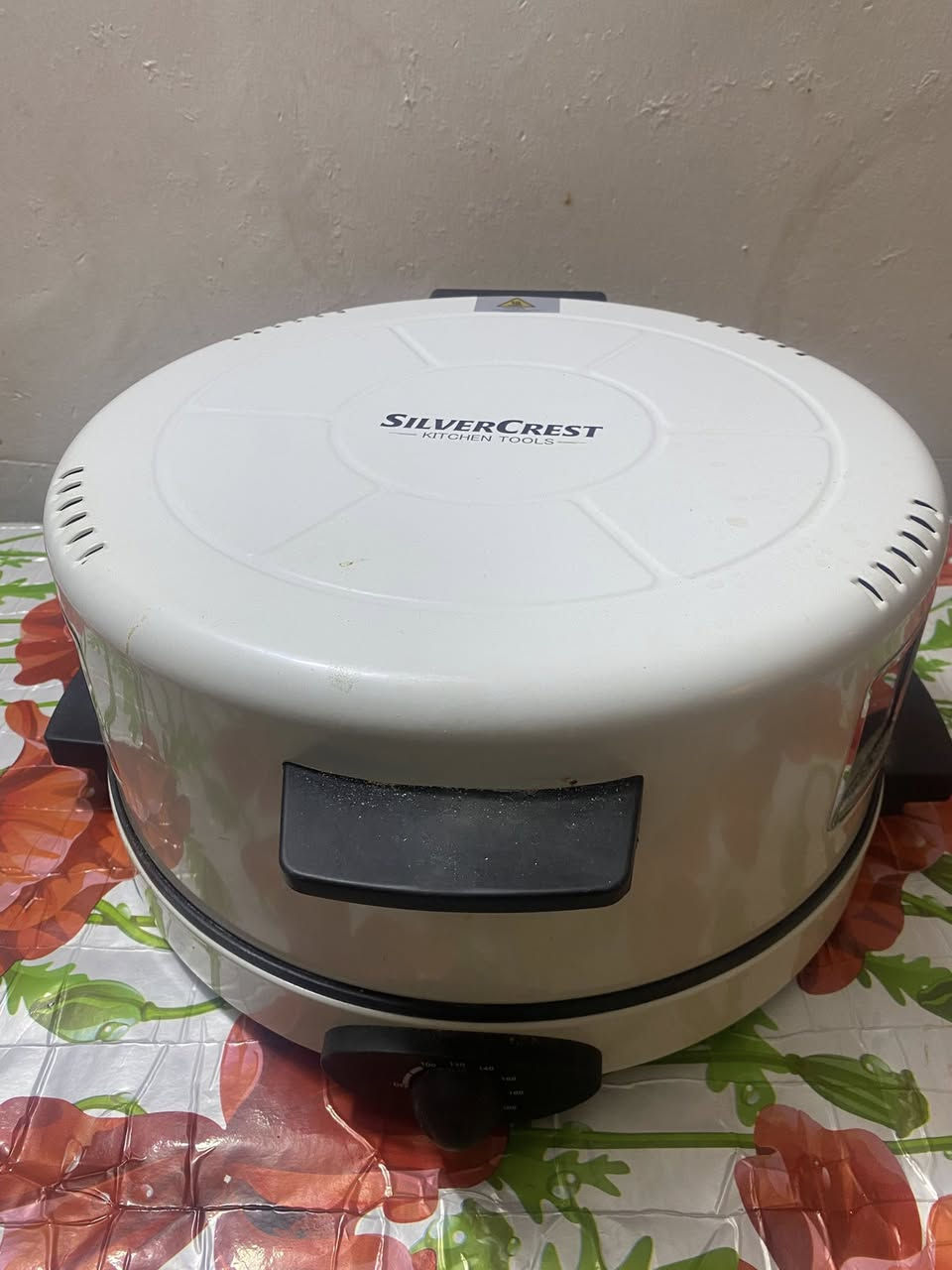 تنور للبيع نضيف كلش للاستفسار اتل على الرقم ***********
