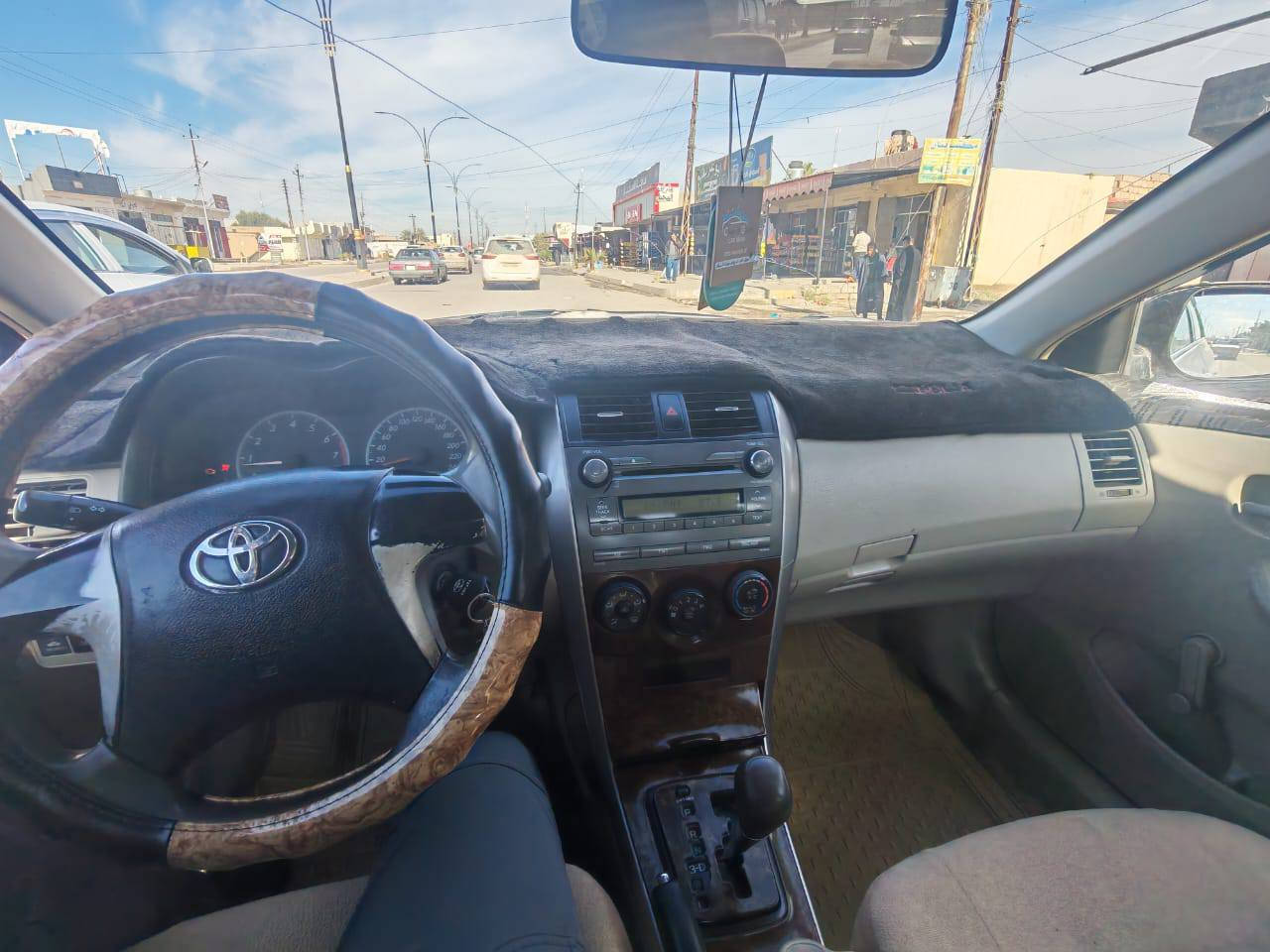 السلام عليكم
كورلا 2008 محرك 1800 بيها رش، البونيد وباب خلفي سياره جاهزه ما تحتاج مصرف خلاص رقم اربيل دولي السعر 113 و بيها مجال اتصل وتدلل ***********
