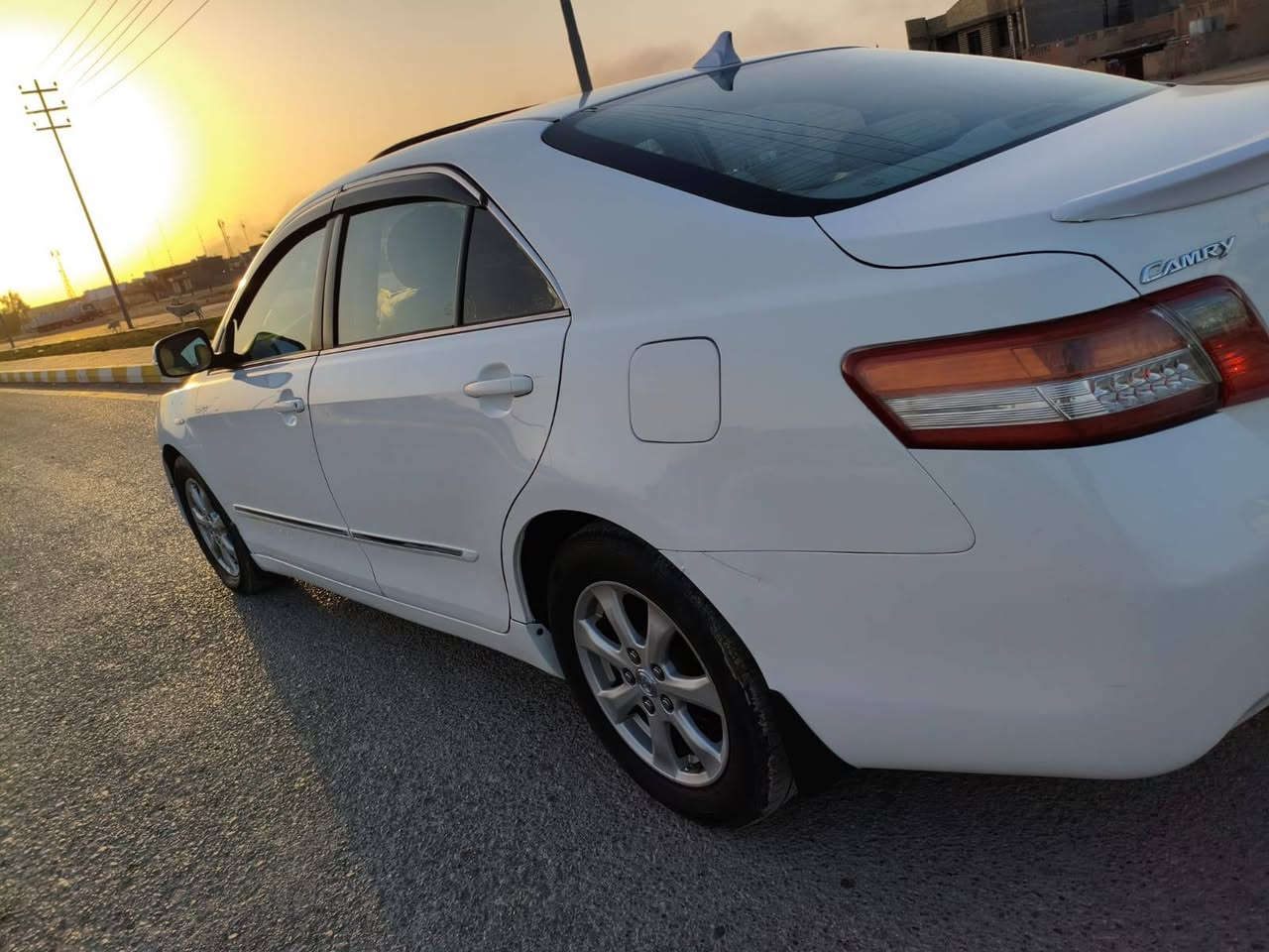 بسم الله يا الله 
🚗 للبيع — تويوتا كامري 2008
🔹 مكفولة كفالة عامة من قطره الصبغ والتبديل 
🔹 گير ومحرك مكفولات ع شركه ممفتوح بلاد 
🔹 رقم بغداد — تحويل مباشر
🔹 صدر أمامي خلفي جديد 
🔹 تاير جديد
🔹 باتري جديد
🔹 تدفئة وتبريد شغالين 100٪
🔹 مرايا كهرباء
🔹 شاشة + كامرة
🔹 حساسات خلفية
🔹 جرس 120
🔹محرك 2400 لا تبخير ولاتنقيص بلاد ع شركه ممفتوح 
💎 برده خلفيه 
📍 مكان السيارة: الرمادي — الـ5 كيلو
💰 السعر: 127وبيها مجال قليل
الشراي يتصل وبلخدمه 
***********
***********
