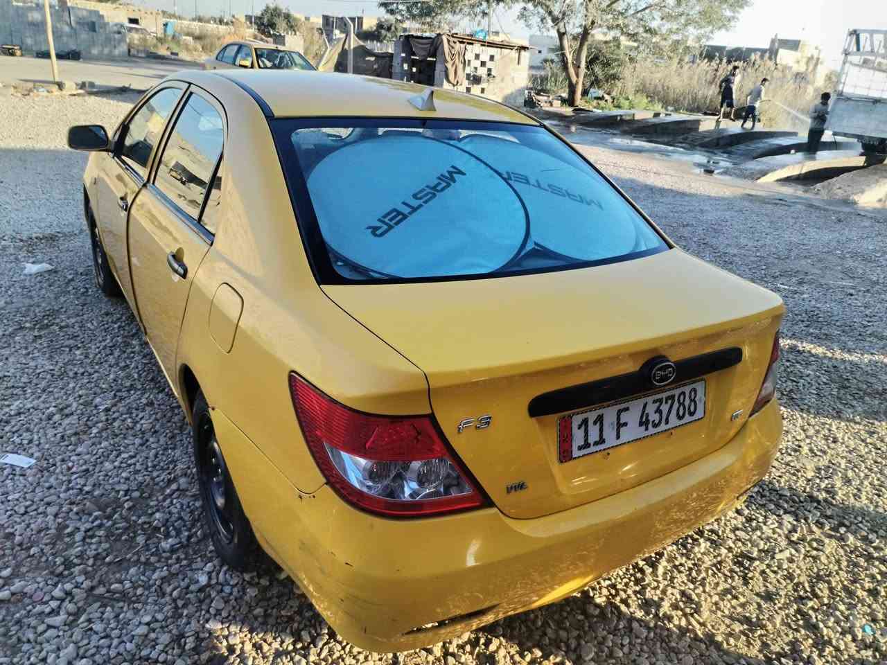 سلام عليكم بي وايدي F3 موديل 2019 مكينه گير حداديه كفاله تبريد اذا مو ثلج مرجوعه تخم تايرات صارلي شهر شادهن بيها ضربه بسيطه ع گد الي مأشر عليه بالصوره ومصلحهن نفسهن بدون تبديل مرفق مع المنشور رقم  بغداد  انگليزي بأسمي سنويه 2031 هيئه غرامات مصفره السياره جديده كلش
السعر 70$ 
مكان السياره الديوانيه ***********
