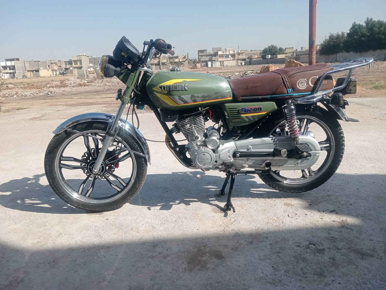 سلام عليكم دراجه للبيع المديل 2024 مكينه 200Cc مكفوله 5كير كله شغاله المكان بغداد  السعر 650وبيه مجال الرقم ***********
