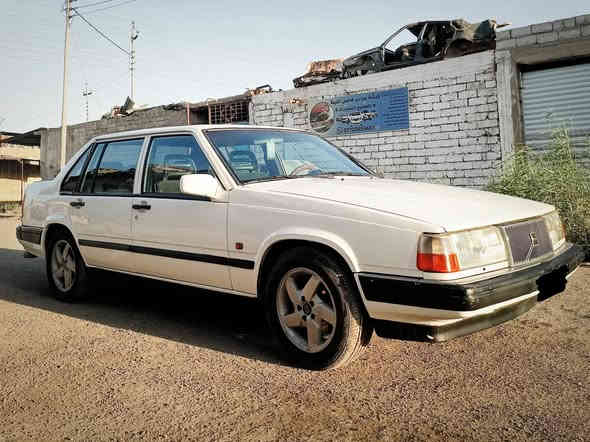 🚗 فولفو 940 للبيع – نظيفة جداً 🔥
السلام عليكم 🌟

فولفو 940 موديل 1991، لونها أبيض، رقم نينوى، السيارة بأسمي سنوية 2030

🔧 تفاصيل السيارة:

محرك وكير شرط 100%

كير أوتوماتيك

تبريد ثلج ❄️

جامات كهربائية 4

بانوراما زجاج

بريك ABS

كشنات و بطاين أبواب جدد

شاشة Android + كاميرا خلفية

ريمونت فتح وغلق + سويج احتياط

جام أمامي جديد بدون فطر

ويل كب 16 + تايرات جديدة

الكيجات كلها شغالة 🔆

💰 السعر: 58 ورقة وبيها مجال للجادين فقط

📍 الموقع: الموصل

📞 *********** (متوفر واتساب)

سيارة نظيفة جدًا مال جنية ✅

#Volvo940 #فولفو #بيع_سيارات #الموصل #سيارات_العراق
