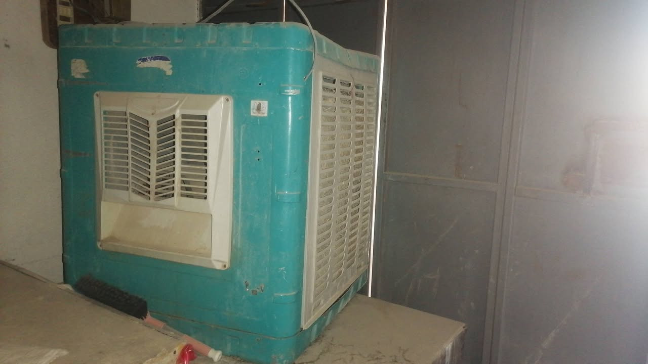 السلام عليكم غراض محل للبيع للإستفسار ***********
