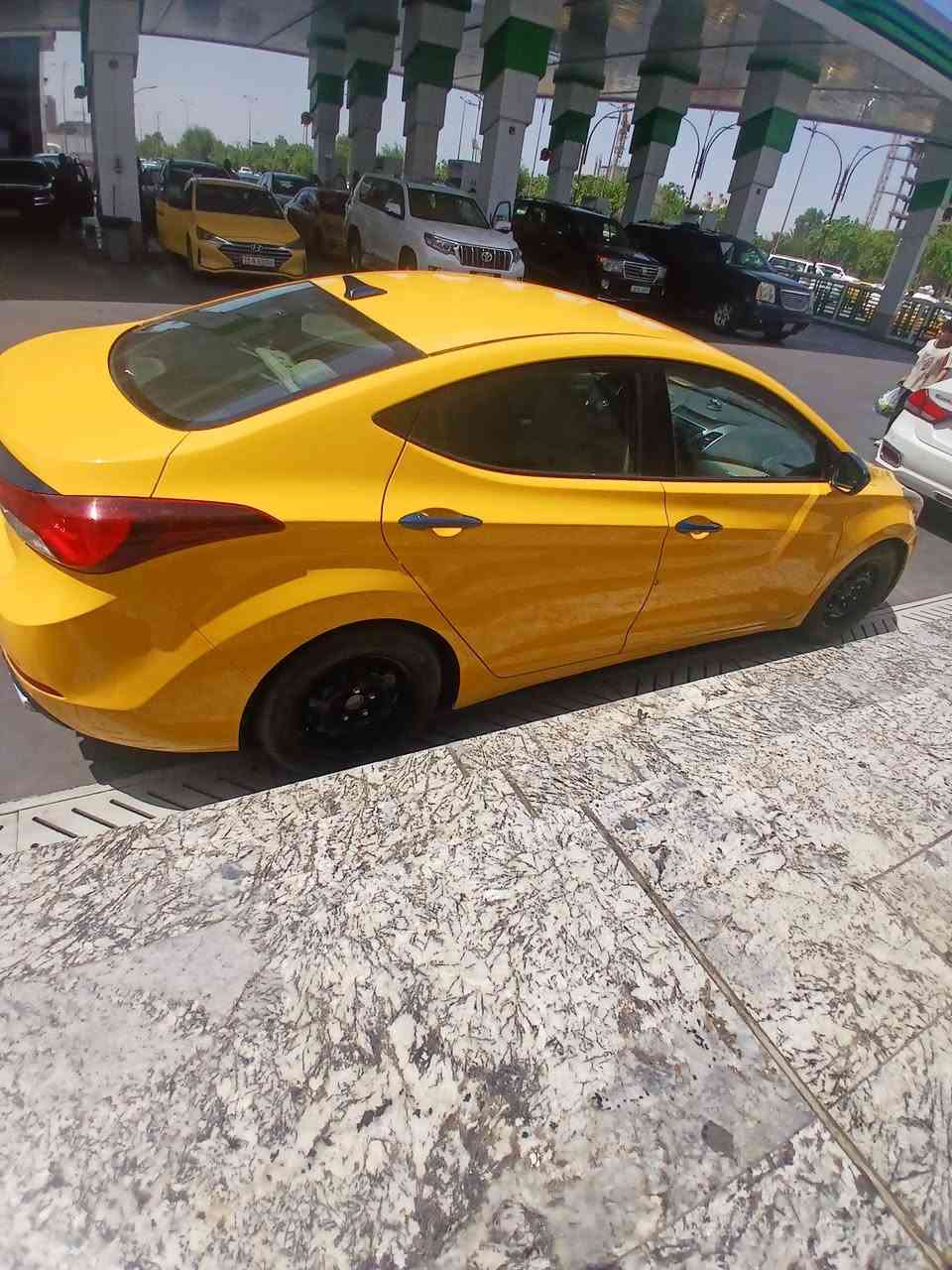 الانترا وارد أمريكي 2015 حادث مال امريكه جاملغ و لغد و ... الباقي ليبل واحد (( كير و مكينه على وضع الشركه بلد  تبريد خير من الله تخم تاير جديد... لي حب يتصل ***********
