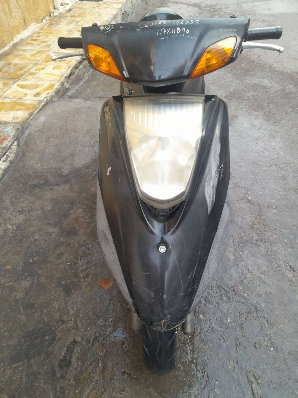 سلام عليكم دراجه البيع مكفول كفاله عامه برخي ما مفتوح بيها جديده مال رمبه مختم ختم واحد مكان الرحمانيه الجعيفر هذه رقم *********** أريده 900 موجود على وساب
