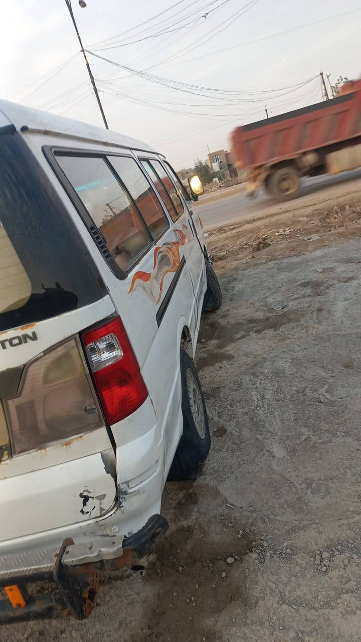 سلام عليكم فتون ٢٠١٢ للبيع مصفره وجاهزه تحويل مباشر مكفوله من الضربه  مكينه  كير أكسن تخم تاير كهربائيات كله نظيف  المكان بغداد النهروان  السعر ٥٥ للأتصال ***********
