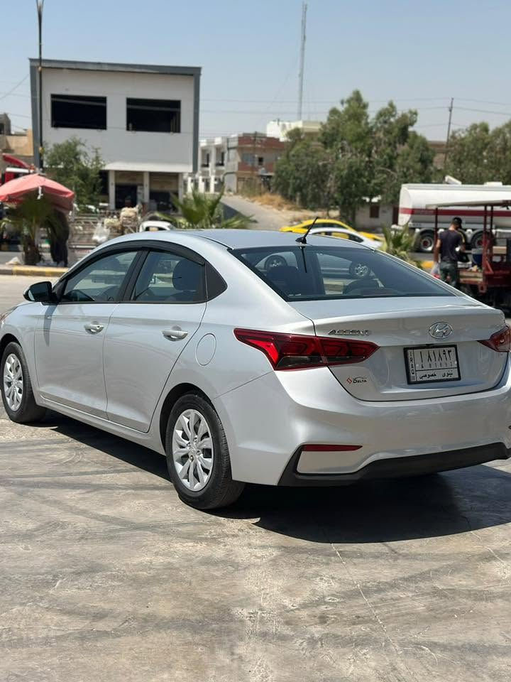 هونداي اكسسنت 2019 كير ATالسياره وارد امريكي بدون صبغ
السياره ماشيا40الف

السياره رقم الماني باسمي

الضرر قبل حوض السياره جدا خفيف

والسياره بيها تعديل بارد بسيط بل باب النفر

السياره بدون اربكات

***********
