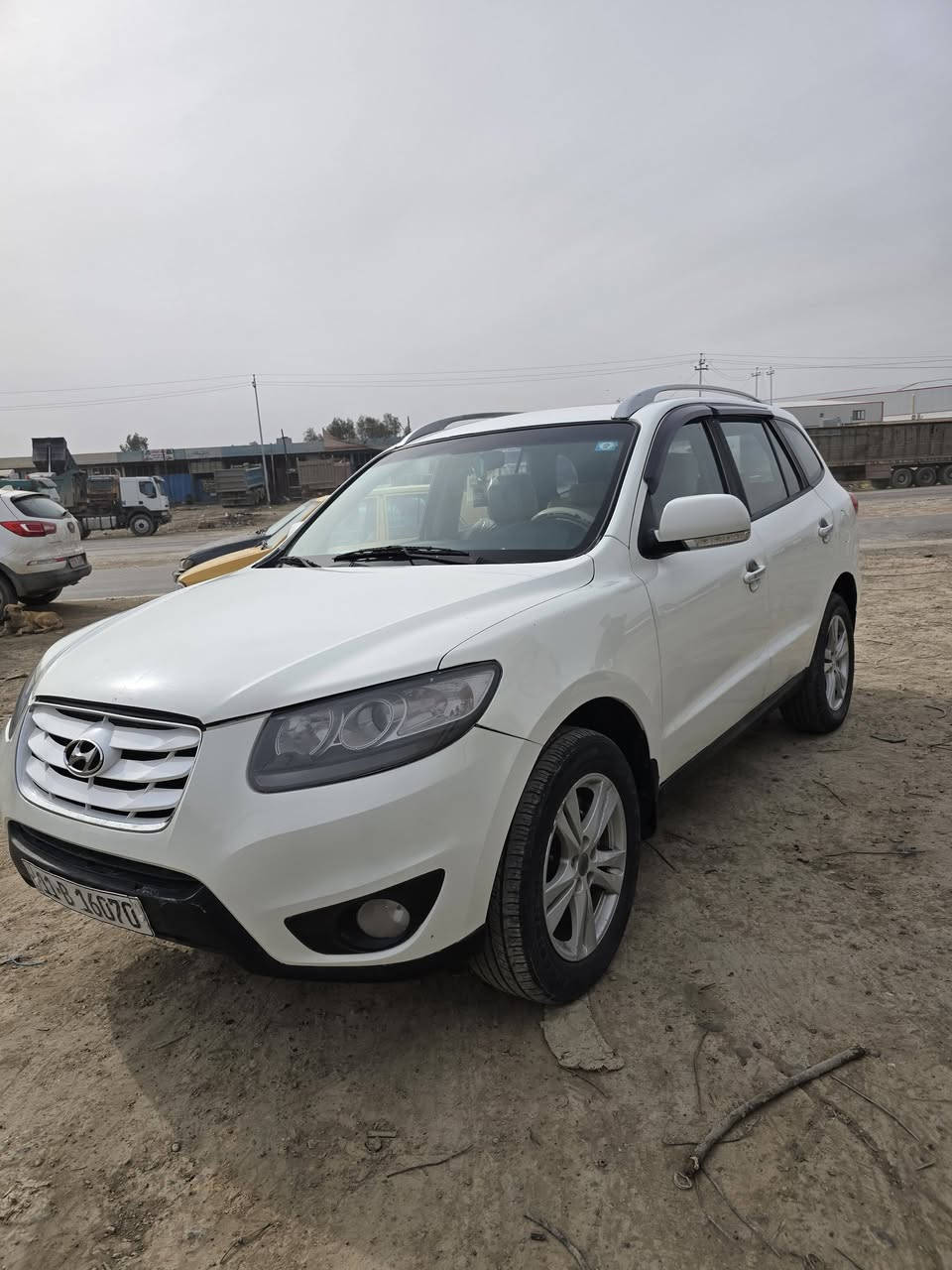 السلام عليكم للبيع سنتافي موديل 2010 العنوان بغداد رقم الهاتف ***********
