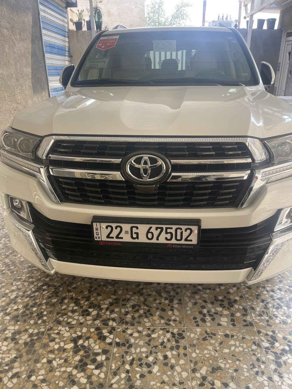 البيع لاندكروز ساز لاصلي فول مواصفات نضافه 100 /100      موديل 2021 مكينه 8 ستلندر ماشيه 40 الف حقيقيه 
شرط الفحص  رقم اربيل بسمي 
***********  المكان ميسان العماره
