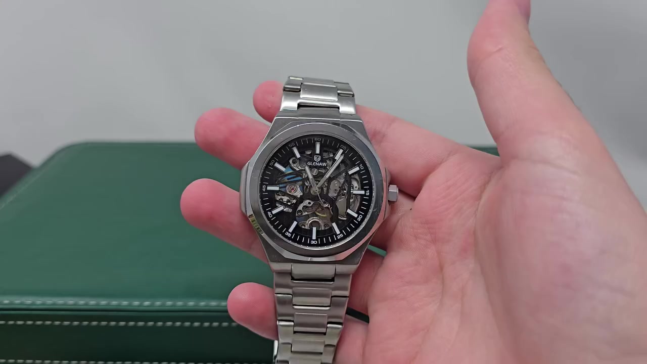 ((مزاد يبدأ من 30 ألف، ينتهي بـ 8 ليلًا)).
ساعة ماركة GLE'NAW. من أمازون 
ماكينة أوتوماتيكية مقاومة للماء.
كاملة الختومات، قفل فراشة، وزن ثقيل (تفاصيل داخل الفيديو).
مكاني كربلاء، (متوفر توصيل5)


**إذا كنت صاحب هذا الإعلان وتريد حذفه لأي سبب، رجاءا أرسل رسالة إلى الدعم الفني**