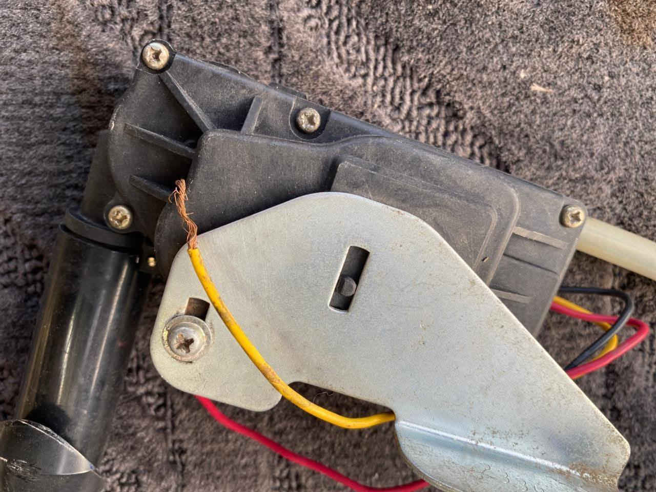 السلام عليكم ورحمه الله وبركاته
اريل تلترباع طويل طوله 43 اصلي تفصيخ 
حاويه وارد اليابان شرط الفحص لا مصلحه 
ولا ملعوب بي شذره زركه شرط الفحص 

***********
***********

موجود توصيل الجميع المحافظة العراق
