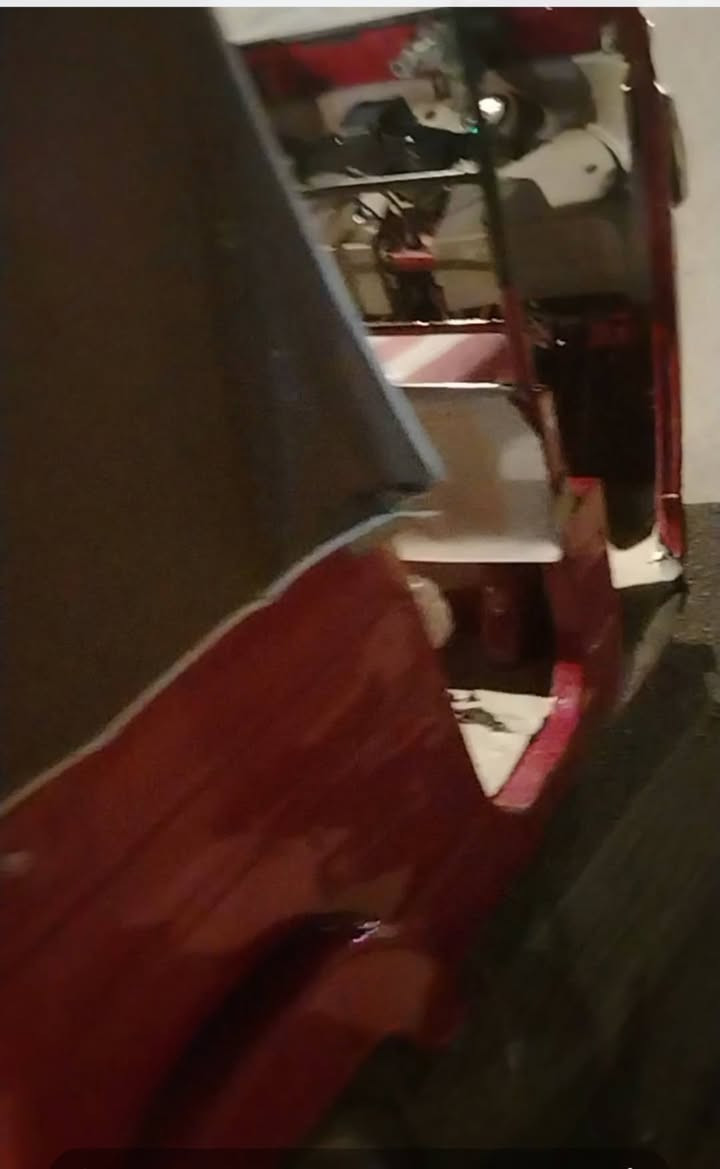 سلام عليكم
تكتك مديل 18
محرك 20
معمره كامل كلش حلوه ونضيفه
كبل للشارع كلشي مذب عليهة لو ربع
اتصل عل رقم ***********
