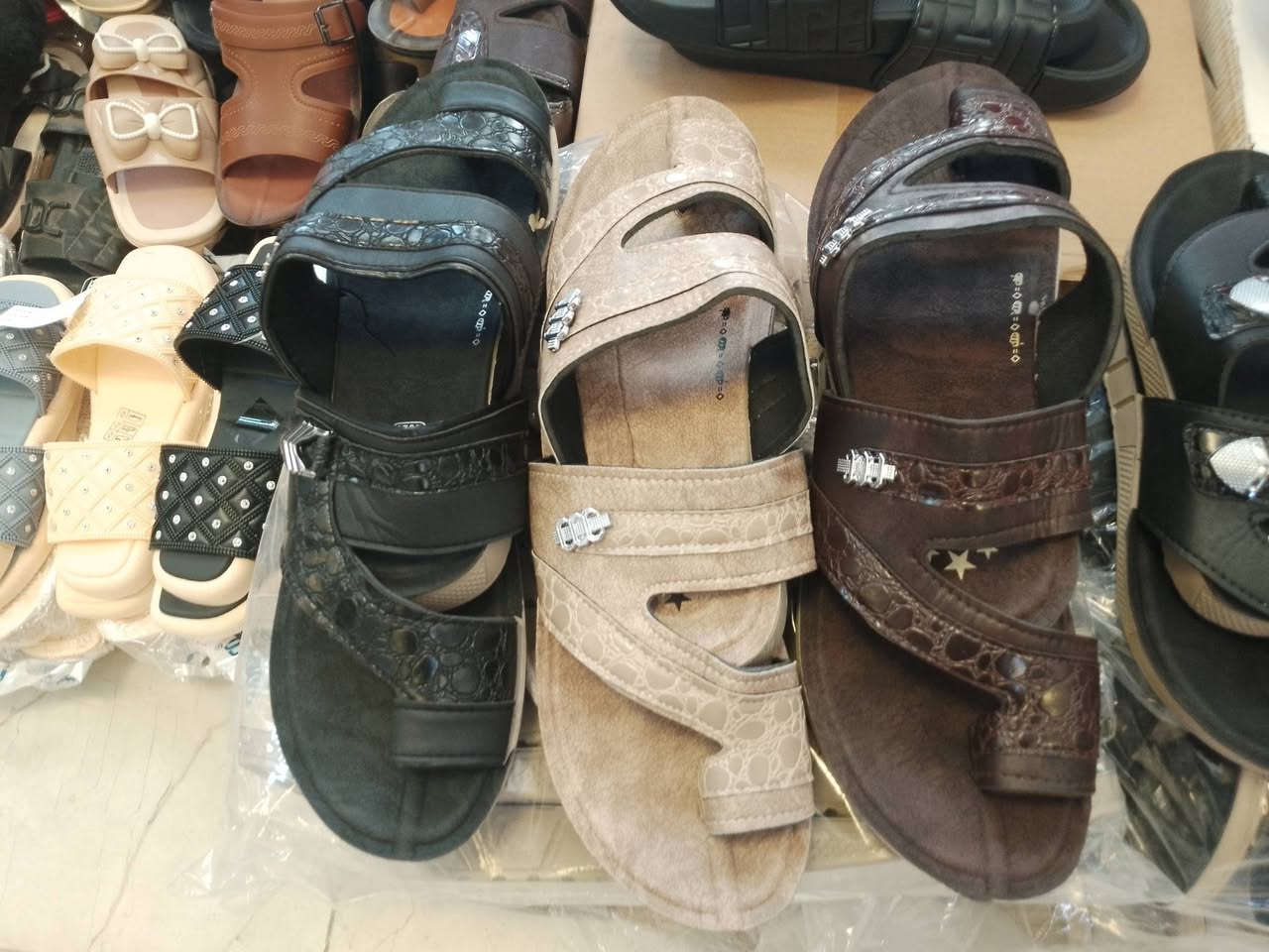 سلسبيل مول 🤗 تخفيضات تخفيضات اي قطعة بل المنشور فقط وبسعر 5 الف 😎 الكمية جدا جدا محدوده لوتلحك لومتلحك الحاظر يبلغ الغايب لحد الساعه 10 ليلا تنتهي العروض


**إذا كنت صاحب هذا الإعلان وتريد حذفه لأي سبب، رجاءا أرسل رسالة إلى الدعم الفني**