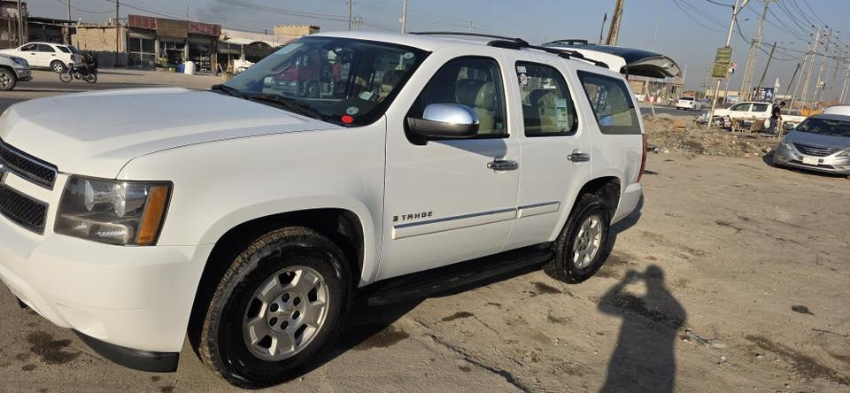 سلام عليكم
شيفروليت تاهو 2009
مواصفات LT
محرك 5300 كير 6 نمر
مكفول كفالة عامة خليجي
حدادية جديدة كاملة من كل التفرعات سيارة كلش نظيفة
كهربائيات كلها شغالة شرط
كاملة من كلشي 
شاشه كبيره كامره خلفيه
ترايك وين ما تحب
منظومة تبريد جديدة
كله بلاد على وضع الشركة
ماشية 213
رقم السيارة اربيل تحويل او وكالة الي يعجبك
مكان البصرة قضاء المدينه
السعر 220 بيها مجال
[***********] للتواصل
