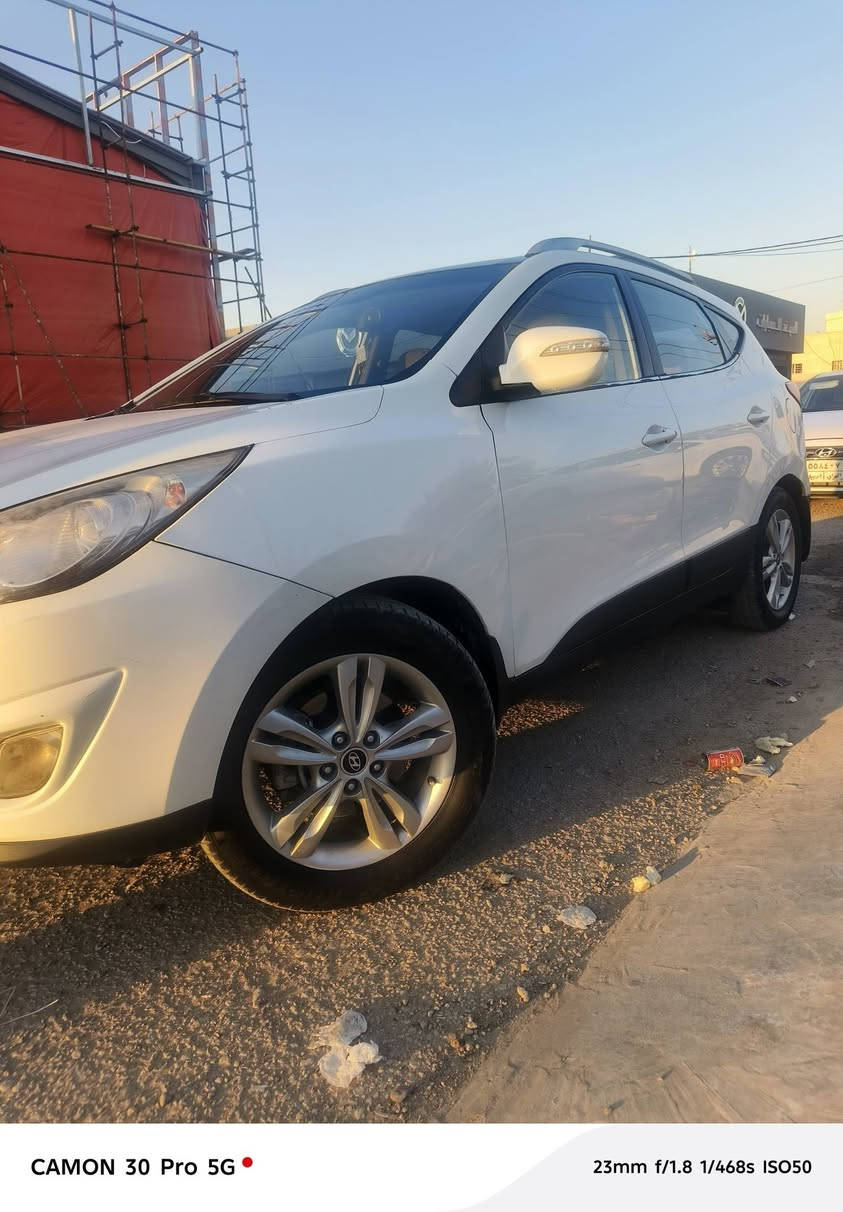 رقم أربيل 

محرك 2400

بسم شركة 

تخم تاير جديد 

تبريد تدفئة 

حدادية ستوني مسويها

سيارة مكفولة ما عدة قبق جنطه بي صبغ 

مكاني النجف السعر 124 

***********
