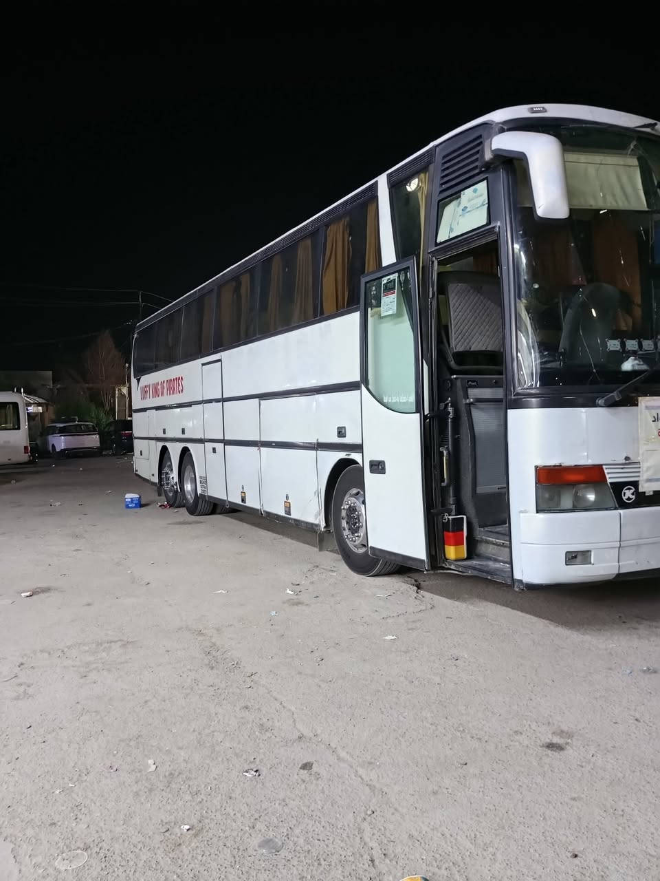 السلام عليكم
باص الفينيه البيع
رقم اصولي ٢٠١٤ معامله كامله واصله الكمرك
تخم تاير ويل كب
كير ٤ /٤
داخل ام السيوف
مكينه خير من الله لا تنقيص ولا تبخير
استفسار عله الرقم
***********
