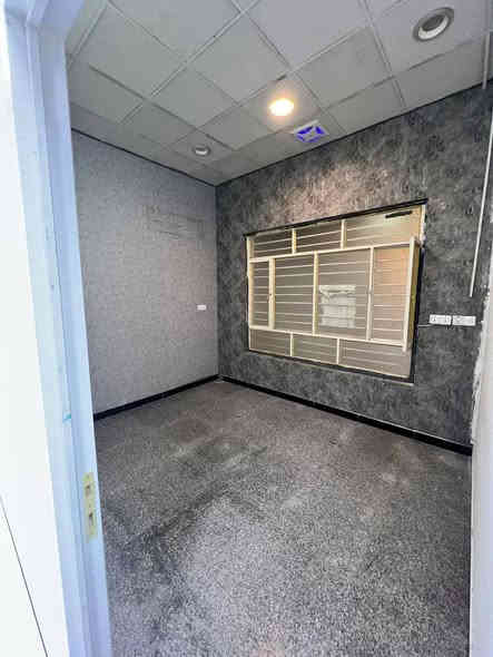 للايجار في #السيديه 📍

قاعه ارضيه جديده مساحه 150 م ✅

تحتوي ع مكتب + خدمات +مناور عدد 2 ♻️

تصلح اي نشاط تجاري ‼️

الأيجار 800 الف قفل 🔒 

الموقع السيدية الضباط شارع المركز 📍
_______________________________________
للأستفسار اكثر تفضلو بزياره مكتب الطائي للعقار 💎
السيديه شارع المركز عماره شركه السراب للمطابخ ✔️

او الأستفسار ع الارقام ادناه 📞↘️↘️ (متوفر واتساب )📌🔛

***********
