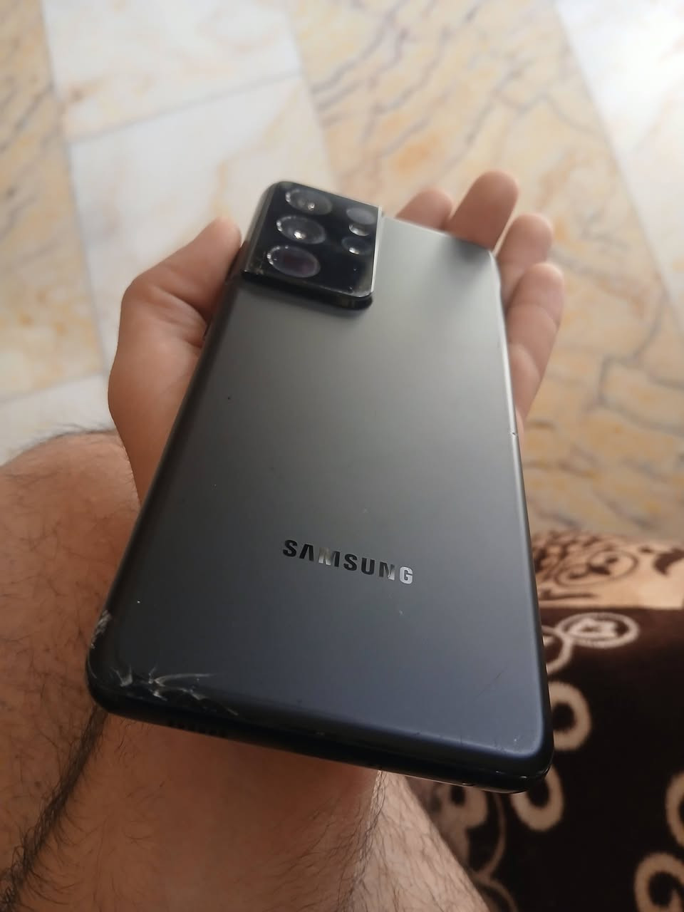 Galaxy S21 Ultra 5G
للبيع مكاني بغداد الزعفرانيه 
ذاكره  256  عشوائيه ١٢. 
الكاميرا  100×.
90  فريم ببجي .
مواصفاته معروفه
 عربي شريحتين 
ويا شاحن سريع 45واط 
بدون كرتونه الجهاز مبدل بي شاشه
 اصليه ومعروف سعرها شكد ب ٣٠٠ 
وبي شخط بالشاشه مايبين بالتصوير  والضهر ايضا مثل  ماموضح  بالصور
قفله من الاخير 250

التواصل  ع واتس
 ***********
