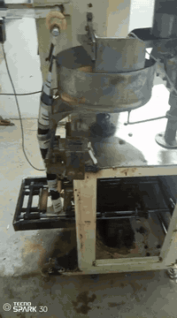 سلام عليكم كياسه للبيع المكان الشعب حي اور السعر 700 بيه مجال الله شاهد صايره عليه مليون ونص ***********
