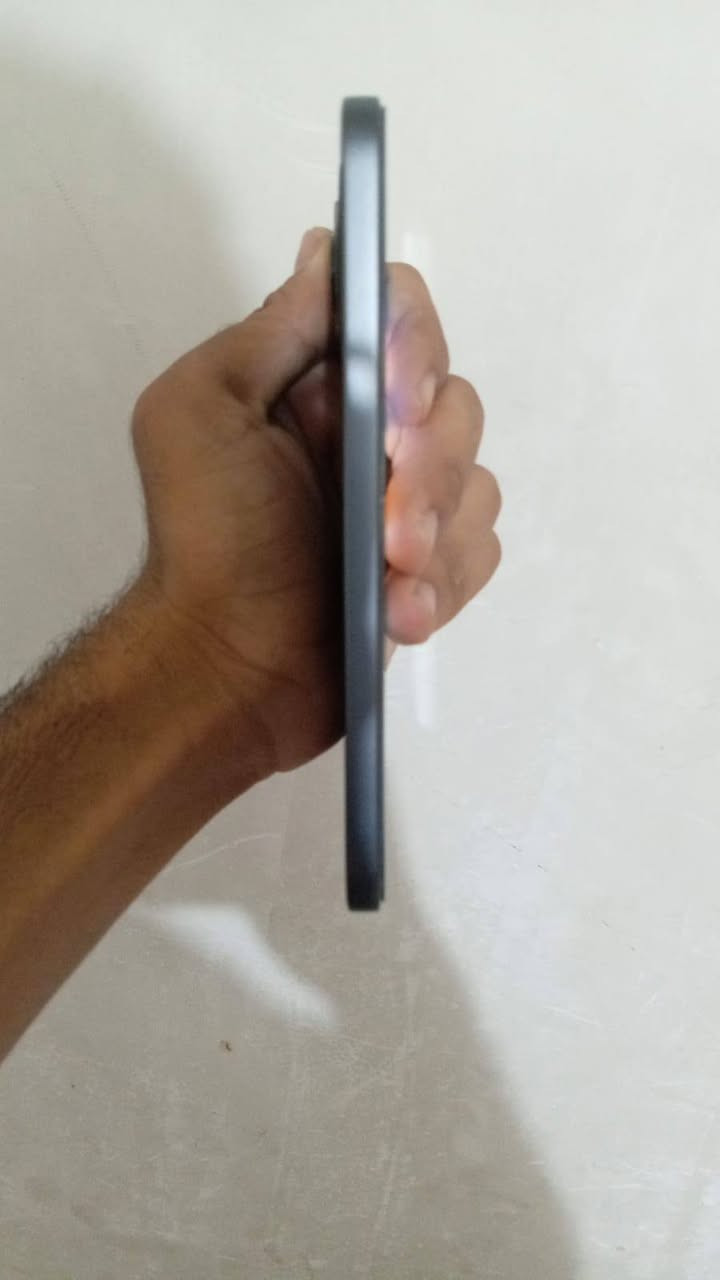 السلام عليكم جهاز هونر 400 لايت الذاكرة 256 العشوائية 16 المعالج MediaTek Dimensity 7025
البطارية 5200 شحن 35 واط كامرة 108 ميكا بكسل  جهاز قبل 14 يوم اشتريتة نضيف كلش شخط مابي سبب البيع (احتاجيت واريد ابيعة) السعر 340 وبي مجال بسيط جدا العنوان بغداد الشعلة جكوك رقمي للتواصل : ***********
