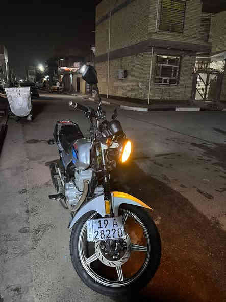 السلام عليكم دايون عضم للبيع موديل 21رقم وسنويه بسمي رقم  انكليزي مداور ثاني يوم سعرهه 1400وبيهه مجال مكاني كربلاء حي العباس اتصل عليه وبيك خير ودلل ***********
