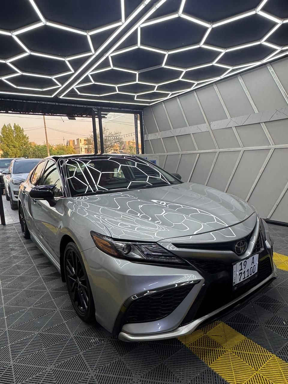 ‏2023 𝐓𝐎𝐘𝐎𝐓𝐀 𝐂𝐀𝐌𝐑𝐘-𝐗𝐒𝐄
تويوتا كامري (XSE) موديل 2023

رقم كربلاء مميز 71100

معوقين المعوق شاب اقربائي 

بية وكالة عامة مطلقة

اللون : سلفر / 

  

عداد المسافة 29 الف 

حجم المحرك  2.5L ( 4.سلندر )

                            

الضرر : جنطة ، جاملغ الخلفي فقط

المواصفات : 𝐗𝐒𝐄

ابواب بصمة

صندق بصمة

بصمة تشغيل 

شاشة  كبير

ويل 19 S

حساسات خلفيه امامي 

هاند بريك بصمة

اوتو هولد (𝐀𝐔𝐓𝐎 𝐇𝐎𝐋𝐃)

رادار امامي (تحديد مسار)

‌‎رادار جانبي (نقاط عمياء)‏

مانع انزلاق+𝐀𝐁𝐒

3انظمة  (𝐄𝐂𝐎) (𝐍𝐎𝐑𝐌𝐀𝐋)(𝐒𝐏𝐎𝐑𝐓)

تحكيم استيرن+ شفتات استيرن

كشنات جلد لون اسود ، كشنات كهربائي

كشنات الامامي تدفئة

لايتات (𝐋𝐄𝐃) عدسة زينون بيلادي

اناره داخليه LED

شاحن وايرلس

مثبت سرعه تفاعلي قيادة الية

تحديد مسار 

 تخم تاير دلوب اصلي صار شهر من انشد

الاستفسار *********** مكاني كربلاء الحسينيه 

سعر 210
