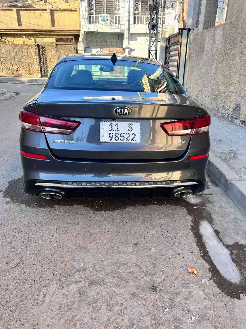 السلام عليكم كيى اوبتما موديل 2020 فول موصفات مزوعه محرك 1600 تيربو سياره خير من الله سعر 127 وبيها مجال حك جيه مكان الزعفرانيه شارع المعهد سونر موجود رقم الهاتف ***********
