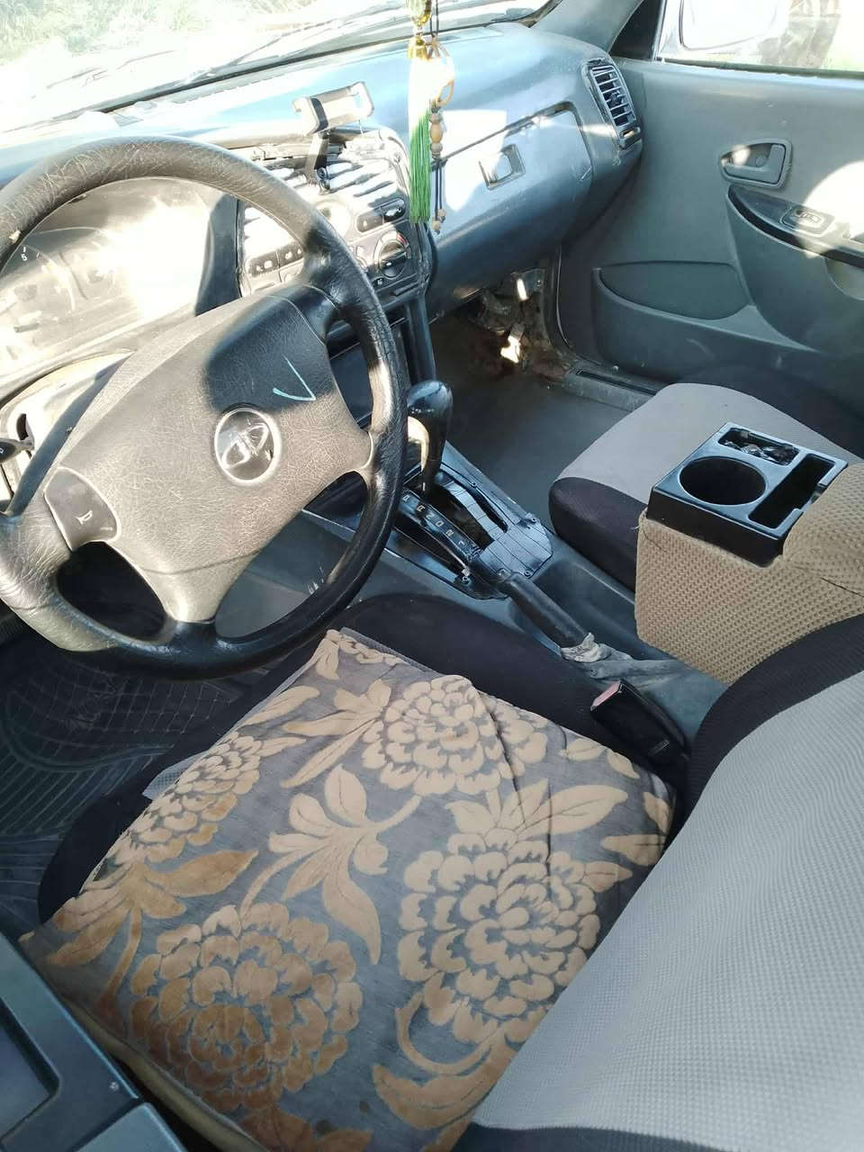 السلام عليكم
برنس موديل 97 لون ابيض

كير محرك 1800 اوتماتيك

رقم انكليزي سنويه ل 30 هزه جديده  تحويل مباشر

صدر نص عمر

يرادلها ترتيبات

بيع او مراوس  باوتماتيك

السعر 28 ورقه مجالها قليل

مكاني  ديالى بعقوبه

***********
