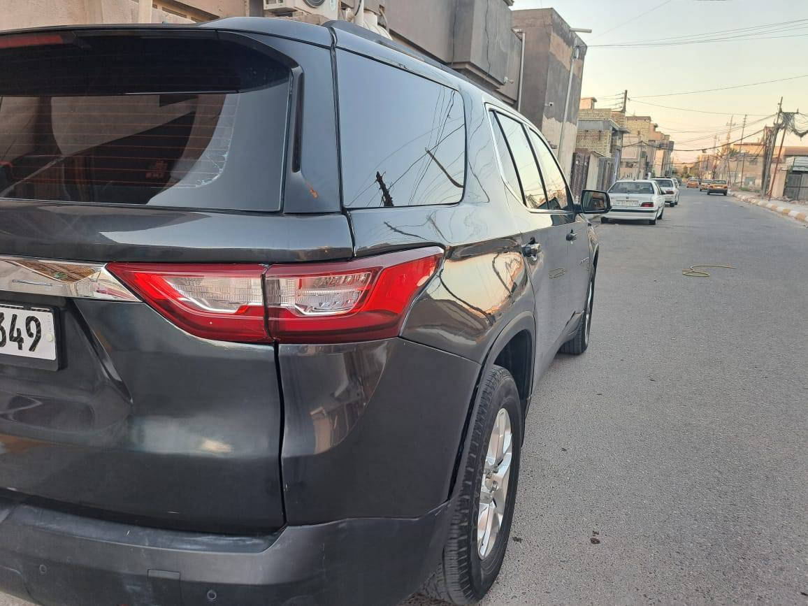 السلام عليكم ورحمة الله
للبيع سيارة: شيفرولية ترافرس LT محرك ستة سلندر
الضرر صبغ بنيد+ جاملغ ايمن معجون +صبغ+ بيبان فقط صبغ بدون معجون +جاملغ خلفي الايمن +قبق جنطه 

•المواصفات :
▪️السيارة: شيفرولية ترافرس بحري 
▪️الموديل: 2021
▪️المحرك: 3.6L (ستة سلندر) بقدرة 305 حصان
▪️ماشيه: 43الف
▪️حجم الويل: ويل كب حجم 18 مع طقم تايرات بحالة ممتازة
▪️لايتات زينون ابيض اصل مع حاجب LED مع كشافات دعامية
▪️بصمات عدد 4 للأبواب مع بصمة جنطة وبصمة تشغيل وتشغيل عن بعد
▪️حساسات الانحراف عن المسار
▪️حساسات خلفية اصل
▪️حساسات ورادارات الاجتياز الجانبية (نقاط عمياء) بالمرايا الجانبية
▪️كامرة خلفية دوارة اصل مع الستيرن
▪️شاشة الدشبول كبيرة سلايد
▪️قاصة داخلية خلف الشاشة مع منافذ USB
▪️كشنات السيارة مخمل اسود اصل
▪️تدفئة لكشنات المقدمة
▪️تحكم فول كهرباء لكرسي السائق
▪️جنطة كهرباء
▪️تشغيل عن بعد
▪️السيارة بنظام تبريد 3 قطع
▪️سستم صوت
▪️دبل كزوز
▪️اشاير بالمرايا الجانبية
▪️تحكم ستيرن جهتين بلوتوث وحاكية وكروس سرعة وتحكم صوت 
▪️نظام ABS مانع انزلاق
▪️السيارة 7 راكب سياحي منفصل 
■رقم كربلاء أنكليزي بأسمي 

السعر المطلوب:205 ورقة و بي مجال
مكان السيارة: كربلاء 
 

للاتصال: ***********و بي واتساب
