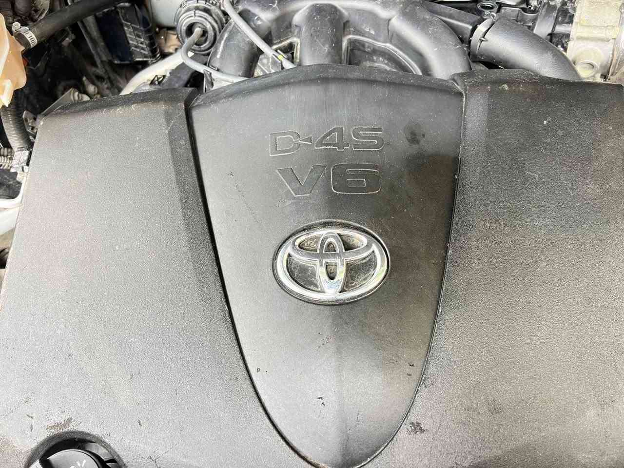 السلام عليكم لبيع او مراوس حسب القناعه هاي لاندر/ كلوجر موديل ٢٠٢٤ وارد استرالي سيترن ايمن محور ايسر  السياره مكفوله من الصبغ او الخدوش شواصي لغود مكفوله كفاله عامه وكذلك بدون تبديل كلها على البلاد محرك ٦ سلندر مرايات شفط وكهرباء ٧ راكب ماشيه ٦٧ قابله للزياده رقم بغداد بأسمي تحويل شوكت ميعجبك مكانها بغداد السعر ٢٨٠ وبيها مجال شويه ***********
