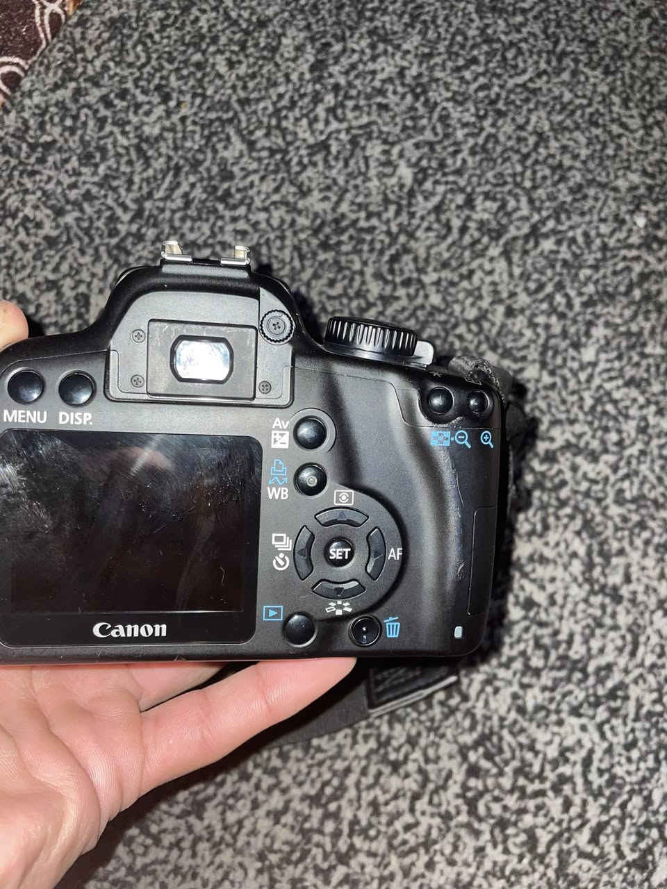 كانون D1000
ملحقاتها
بطارية
شاحنة
ميموري 
ملاحضه شتر الكامرة٥٠٠٠
السعر٢٠٠الف
مكان الموصل


**إذا كنت صاحب هذا الإعلان وتريد حذفه لأي سبب، رجاءا أرسل رسالة إلى الدعم الفني**