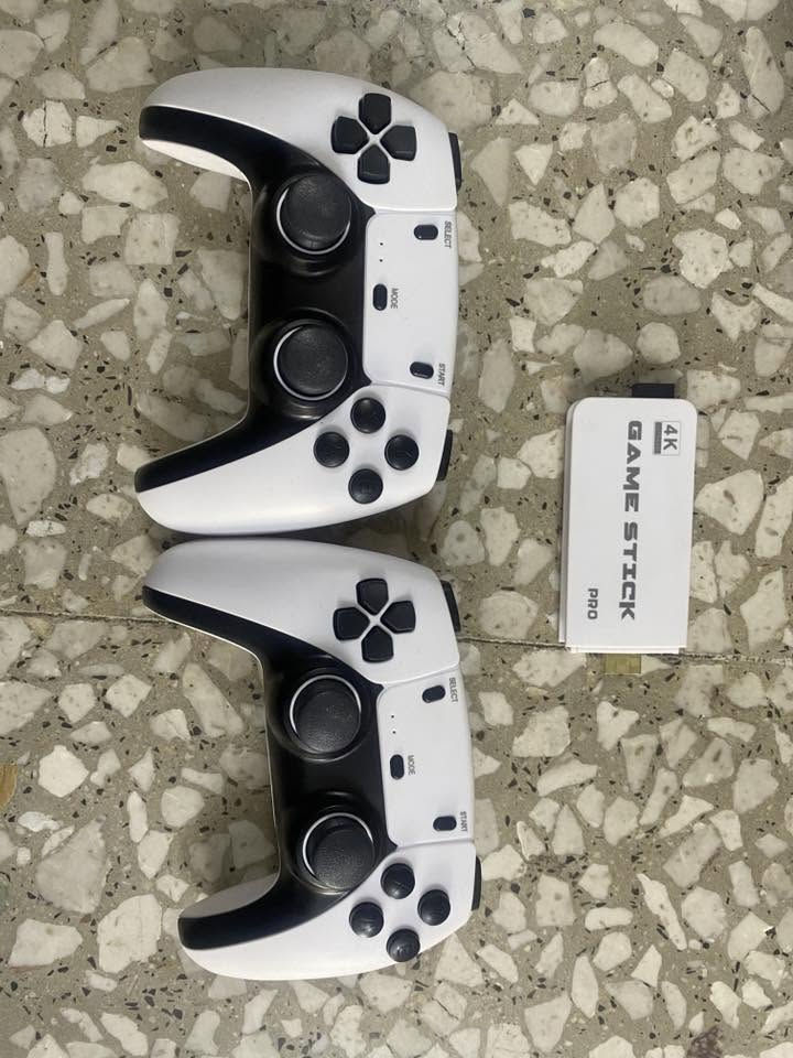 جهاز game stick العاب بلي قديمة 
سعر 30 الف بي مجال 
عنوان العبيدي


**إذا كنت صاحب هذا الإعلان وتريد حذفه لأي سبب، رجاءا أرسل رسالة إلى الدعم الفني**