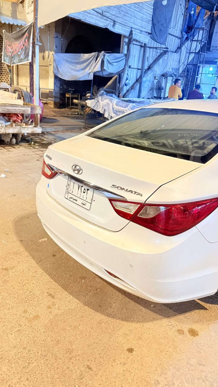 سوناتا 2011 سياره بيها باب مبدل نفس اللون بلادي
سياره كاعده كلش حلوا بل واقع احلى من صور مكانه نجف
*********** النجف, العراق
