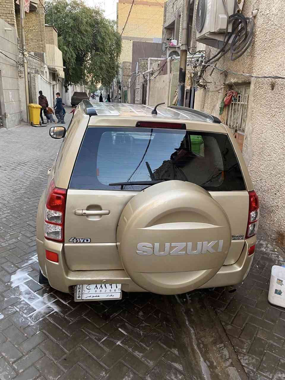 السلام عليكم سازوكي ڤيتارا 2007 بيها أربع أصابع بس الباقي كفاله عامه سعر75 وبيها مجال قليل سيارة جديده حلوه تخم تاير حداديه مكينه بالصندوگ نضافه 100%سعر 75 وبيها مجال  ***********\***********
