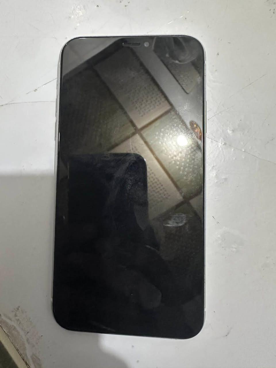 Xr
ذاكرة ٦٤ بطارية ٨١ بلادي شاشة ٣ خيارات كلشي شغال و بشرط فقط فيس ايدي يحتاج برمجة ماباقي كلة بشرط فحص
سعر ١٢٥ الف
مكاني كركوك
*********** واتساب فقط
