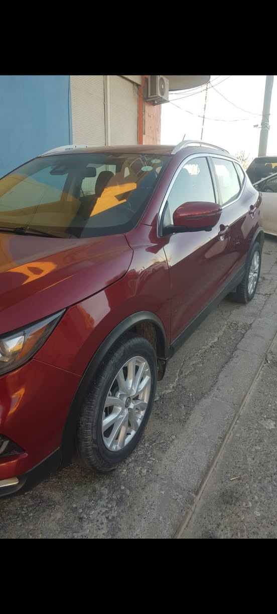 سه ياره كه دوو پارچه ى ره شه بونيتو چاملغى لايسه كنى شانسى به شه رته په ره ده ى لاى سه كنى ته قيوه سه ياره كه فوله به س سلايت نييه موو ديلى 2022 ژماره ته له فون . ***********سه نه وي نوييه له گه ل ره قه م أربيل, العراق
