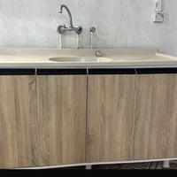 كاونتر للبيع خشب تركي كاونتر مرتب مثل ماتشوفون سعره ٦٥٠مكان بغداد الجا...