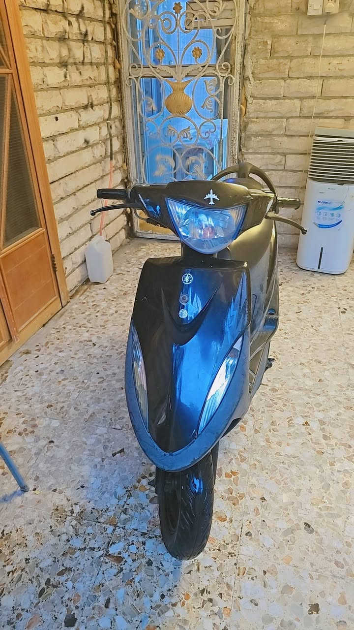 دراجه ماكس عدله بلاديه مكينه مامفتوحه بلاديه كفرات اصليه كلهه ختم واحد بلاديه بوشه اصليه ٤٩ دراجه كلهه بلاديه نكره سلف اشاير لايت كهربائيات كلهه شغاله من الطول لطول *********** البصره شارع تموز السعر ٦٧٥
