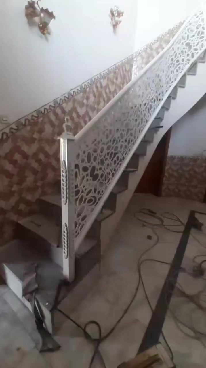 السلام عليكم
حداد متنقل داخل كربلاء مستعدون لعمل جميع انواع الحدادة 
ابواب شبابيك قمريات جينكو كيسبان سندويج محجرات دروجة كابون 
برودكس واجهات درج طوارء قواعد الواح طاقة شمسية 
اتصل او راسلني على الخاص وبيك خير وتدلل اسعار مناسبة 
***********
