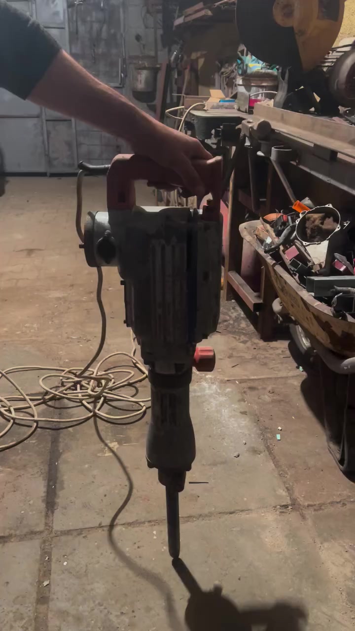 دريل للبيع السعر 50 $***********
