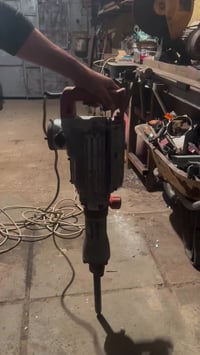 دريل للبيع السعر 50 $07703145698